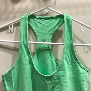 Lululemon size 6 tank top green